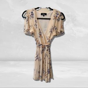 💫rare find - Lulu’s Floral Dress
